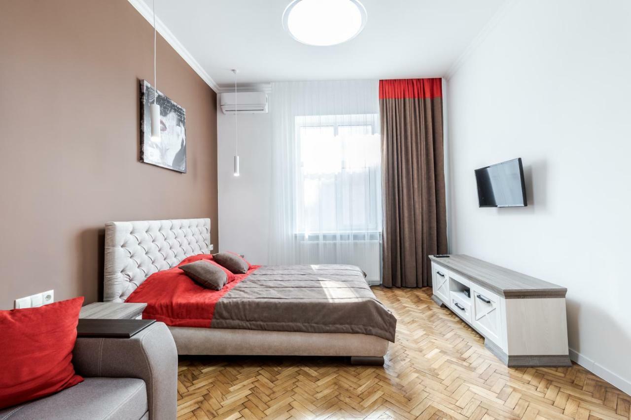 Inshiapartments On Liberty Avenue 2 Lviv Exterior photo