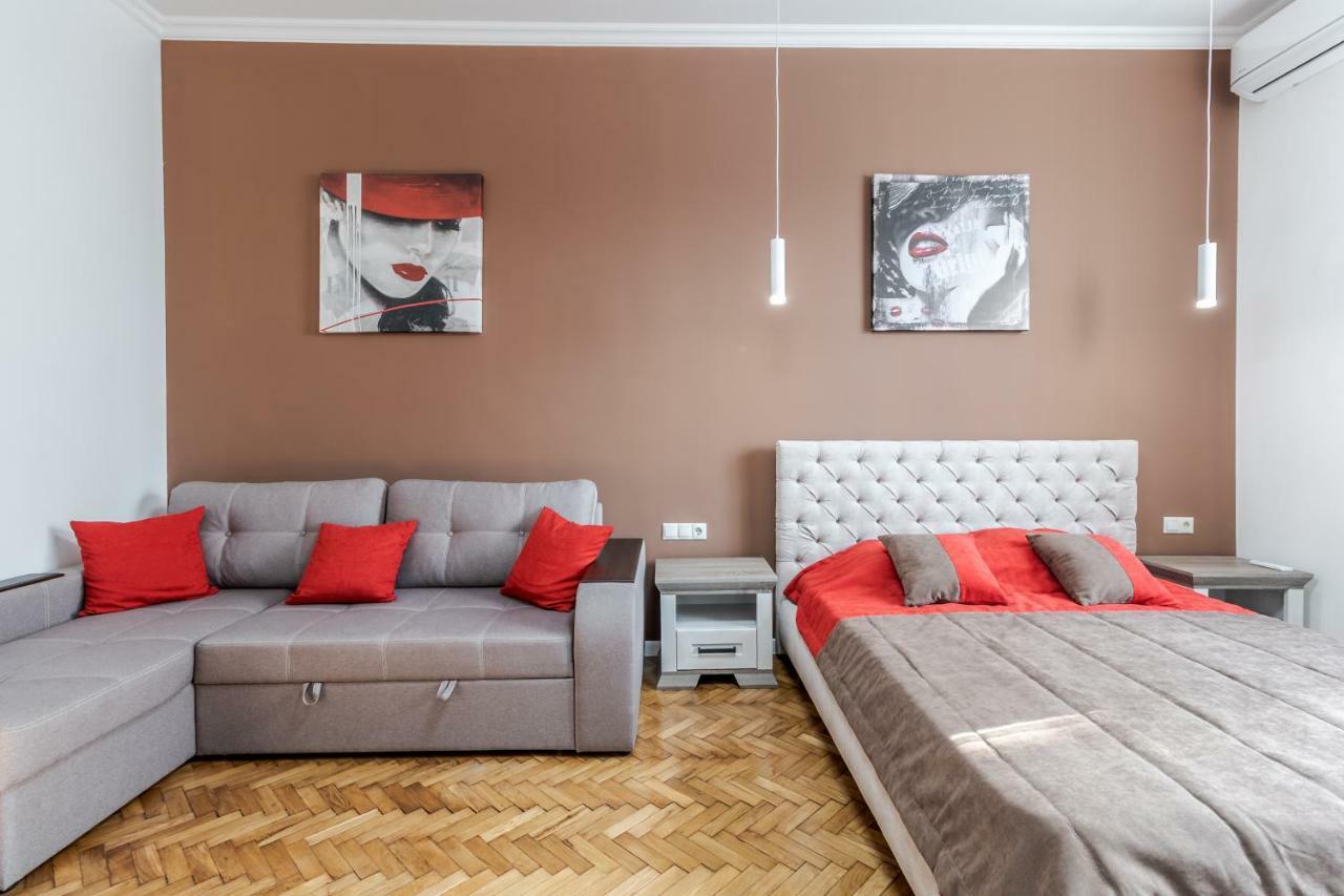 Inshiapartments On Liberty Avenue 2 Lviv Exterior photo